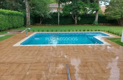 Casa a venda no condominio lago azul golf clube, setor 1, proximo a portaria localização privilegia