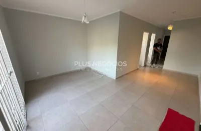 Apartamento no jardim emilia em frente ao parque da biquinha, zona sul.