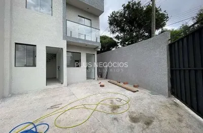 Casa sobrado à venda de dois quartos na Vila Barão em Sorocaba SP