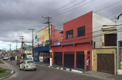 Ponto comercial à venda na Rua Santa Helena, 613, São João, Jacareí