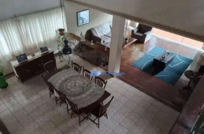 Sobrado com 4 dormitórios para alugar, 465 m² por r$ 5.000,00/mês - cidade jardim - jacareí/sp