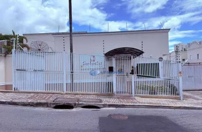 Sobrado com 2 dormitórios para alugar, 79 m² por R$ 4.650/mês - Jardim Primavera - Jacareí/SP