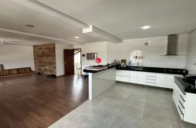 Casa com 2 quartos para alugar na rua antônio aleixo, 863, novo progresso, contagem por r$ 3.000