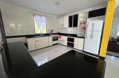 Casa com 3 quartos para alugar na alameda dos pintassilgos, 69, cabral, contagem por r$ 13.000