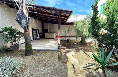 Casa com 4 quartos à venda na Rua Aracati, 227, Parque Xangri-Lá, Contagem por R$ 1.200.000
