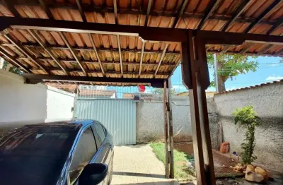 Casa com 2 quartos para alugar na rua buritis, 215, candelária, belo horizonte por r$ 3.000