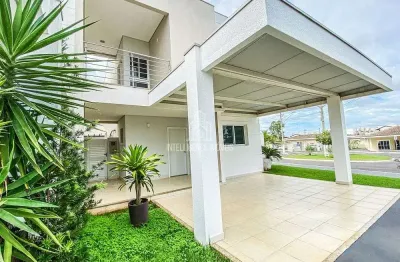 ## casa à venda com 03 suítes sendo 01 máster com closet e área construída de 155 m², condomínio pa