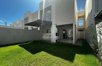## casa à venda com 03 suítes sendo 01 máster com closet e área construída de 155,39m², condomínio