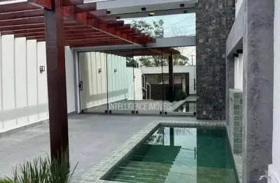 ** casa à venda, com 03 quartos sendo 01 suíte, localizado no bairro:jardim universitário, cuiabá-m