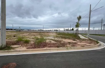 Terreno à venda no condomínio flroais esmeralda, com 275m², são sebastião, cuiabá-mt