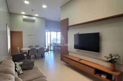 Casa Térrea Alto Padrão Porteira Fechada à Venda no Belvedere II | 195 m² | 03 Suítes -Cuiabá-MT