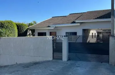 Casa térrea a venda toda mobiliada com 3 quartos sendo 1 suíte no uvaranas