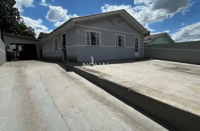 Casa térrea de 3 quartos, com móveis planejados, bairro neves, ponta grossa