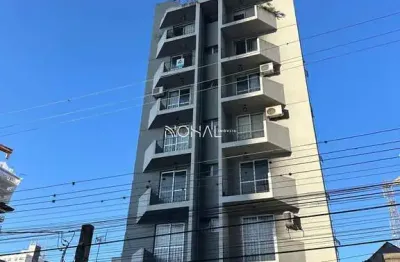 Apartamento a venda com 3 quartos sendo 1 suíte no edifício tibagi