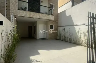 Casa com 3 quartos à venda na Avenida Antônio Rodrigues Teixeira Júnior, 2977, Jardim Carvalho, Ponta Grossa