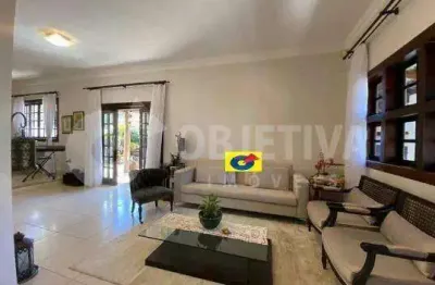 Maravilhosa casa no bairro cidade jardim de alto padrão em uberlândia