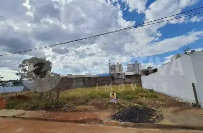 Ótimo terreno no bairro bosque dos buritis em uberlândia