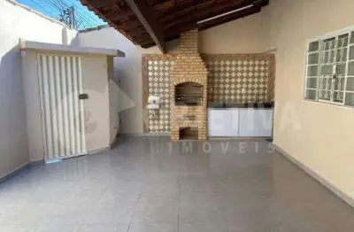 Ótima casa a venda no bairro alto umuarama em uberlândia
