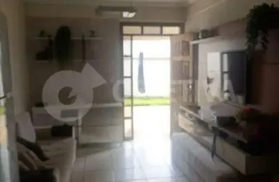 Excelente casa no bairro jardim botânico em uberlândia