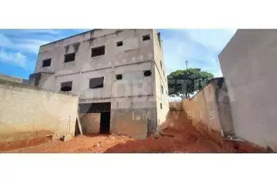 Excelente prédio comercial no bairro santa luzia em uberlândia