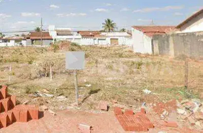 Terreno à venda no Conjunto Segismundo Pereira, Uberlândia 