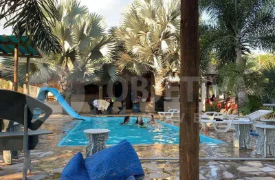 Chácara / sítio com 5 quartos à venda no Residencial Lago Azul, Uberlândia 