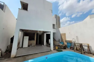 Casa à venda, 3 quartos, 2 suítes, 2 vagas, martins - uberlandia/mg