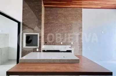 Casa com 3 quartos à venda no Novo Mundo, Uberlândia 
