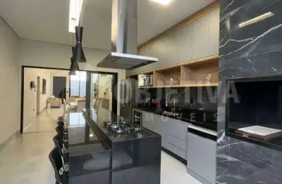 Casa à venda, 3 quartos, 1 suíte, 2 vagas, quinta alto umuarama - uberlandia/mg