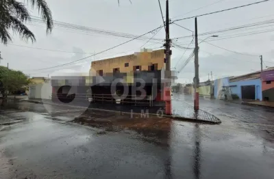 Imóvel comercial de esquina com amplo apartamento a venda no bairro são jorge em uberlândia - oportunidade única