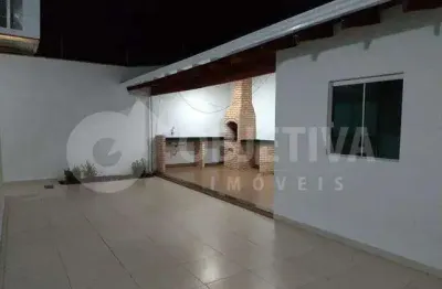 Excelente casa a venda no bairro jardim holanda em uberlândia
