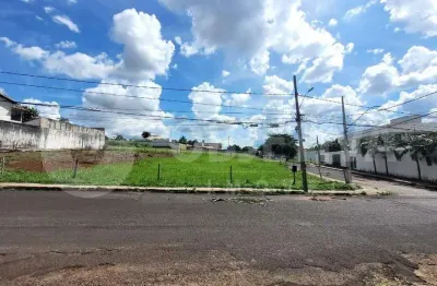 Excelente terreno de esquina disponível para venda no bairro morada da colina em uberlândia