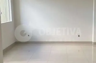 Casa à venda, 2 quartos, 1 vaga, jardim holanda - uberlandia/mg