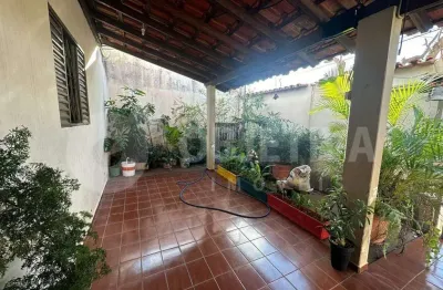Casa à venda, 3 quartos, 1 suíte, 3 vagas, planalto - uberlandia/mg