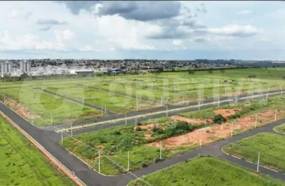 Terreno à venda em Laranjeiras, Uberlândia 