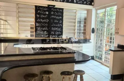 Excelente casa comercial à venda no bairro fundinho em uberlândia