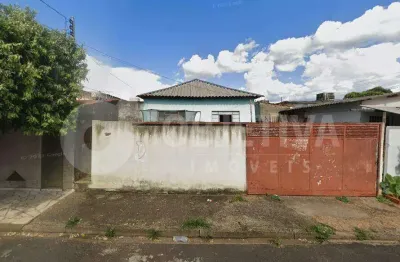 Terreno à venda em Saraiva, Uberlândia 