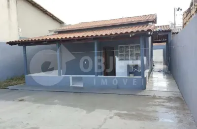 Casa à venda, 3 quartos, 2 vagas, jardim holanda - uberlandia/mg