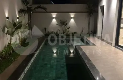 Casa em condomínio à venda, 3 quartos, 3 suítes, 4 vagas, alphaville 2 - uberlandia/mg