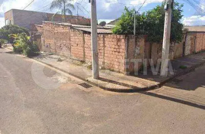 Terreno à venda no Jardim Sucupira, Uberlândia 