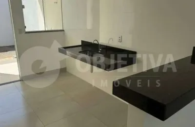 Casa à venda, 2 quartos, 1 suíte, 2 vagas, morumbi - uberlandia/mg
