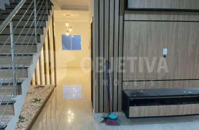 Ótimo sobrado novo disponível para a venda no bairro grand ville em uberlândia