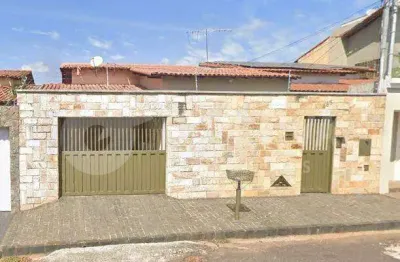 Casa à venda, 3 quartos, 2 vagas, santa monica - uberlandia/mg