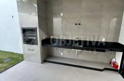 Casa à venda, 3 quartos, 3 suítes, 3 vagas, vigilato pereira - uberlandia/mg