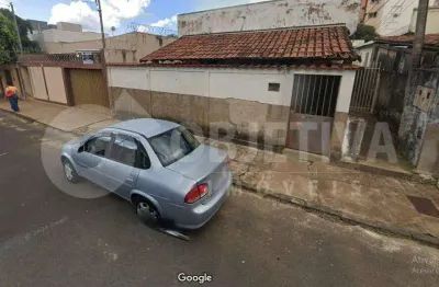 Casa com 5 quartos à venda no Martins, Uberlândia 