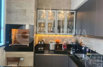 Cobertura à venda, 4 quartos, 3 suítes, 4 vagas, brasil - uberlandia/mg