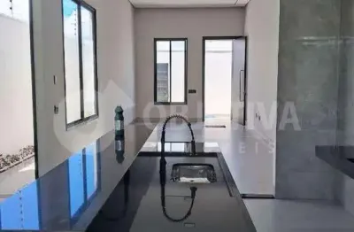 Casa à venda, 3 quartos, 2 suítes, 2 vagas, praça alto umuarama - uberlandia/mg