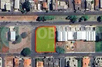 Terreno à venda no Jardim Holanda, Uberlândia 