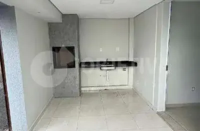 Casa à venda, 3 quartos, 3 suítes, 1 vaga, segismundo pereira - uberlandia/mg