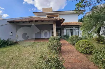 Casa em condomínio para aluguel, 4 quartos, 2 suítes, 4 vagas, bosque karaiba - uberlandia/mg